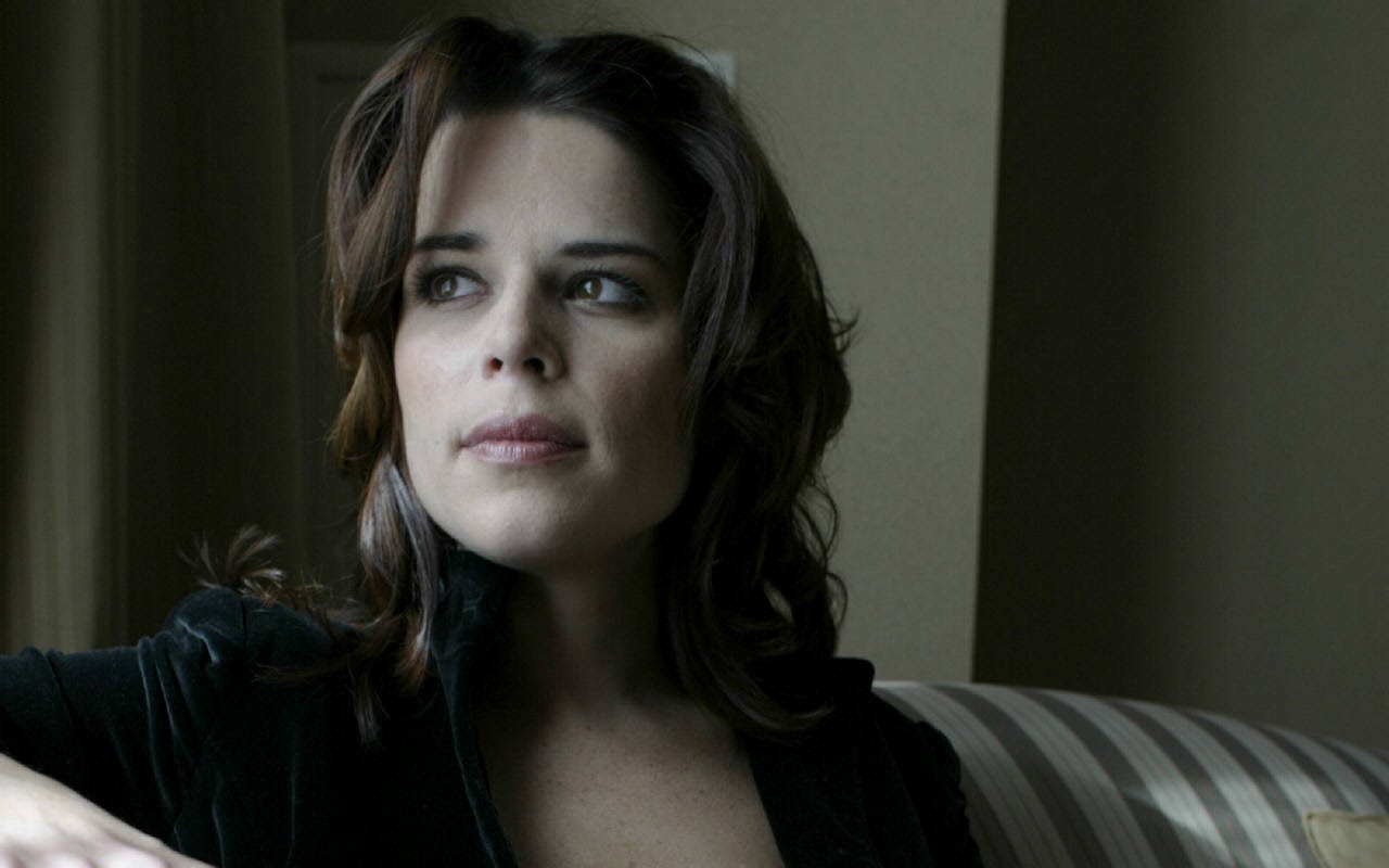 Neve Campbell：News Et Dossiers