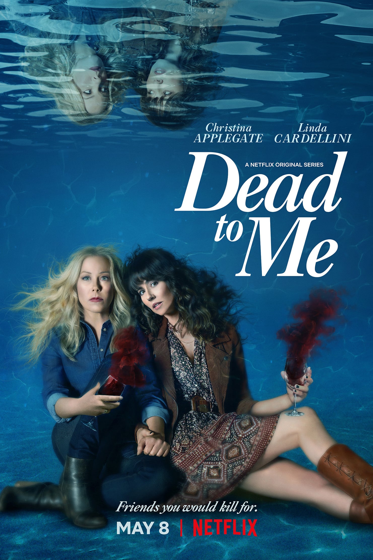 照片 Dead to Me Saison 1