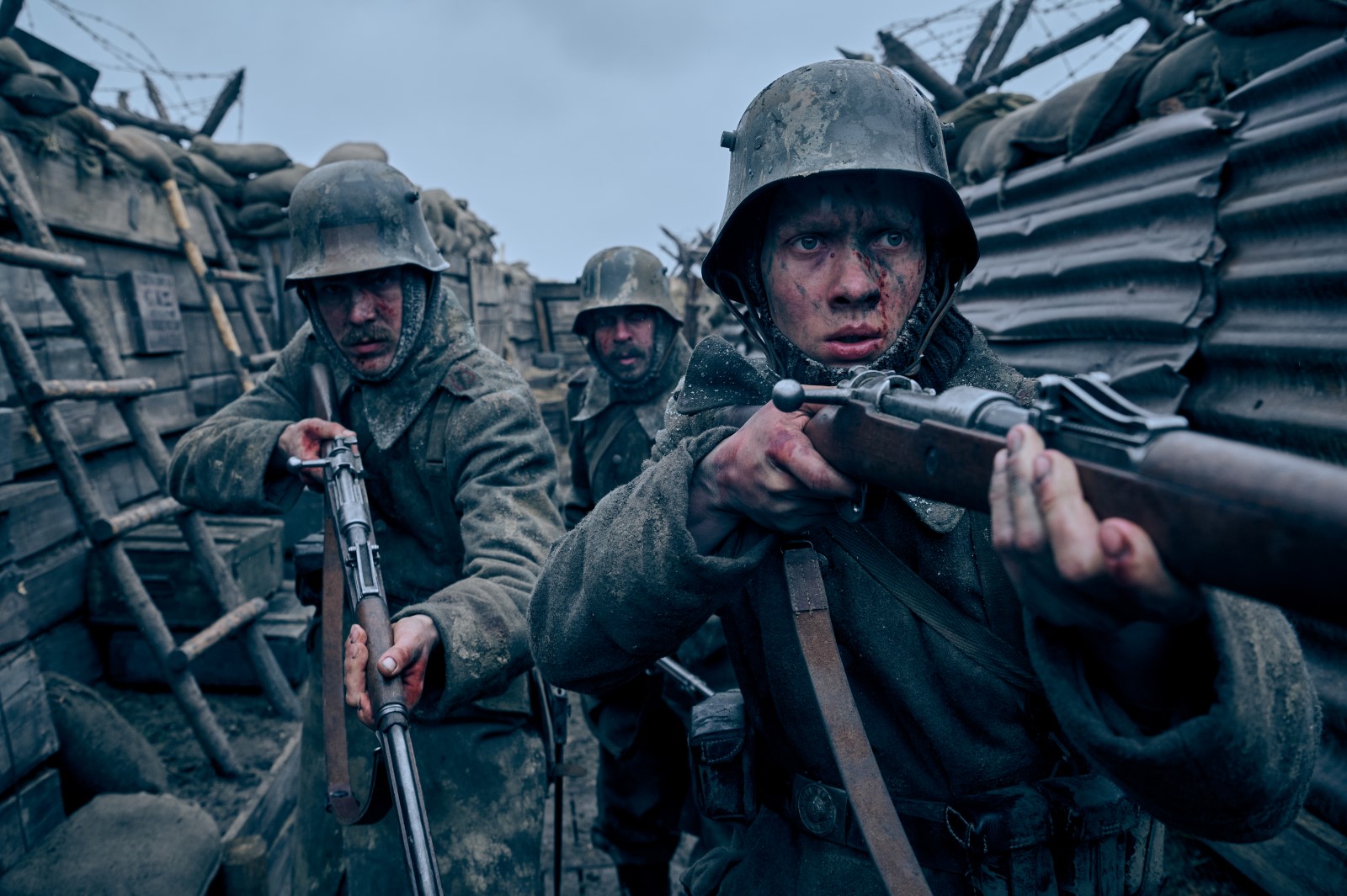 在西方，沒什麼新鮮事：Netflix 的《1917》的地獄中心預告片